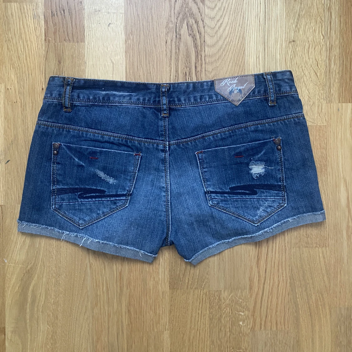 Lågmidjade jeansshorts - 90
