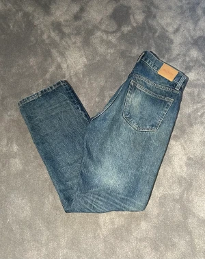 Weekday jeans - Tja, jag säljer nu mina sjukt snygga weekday jeans. Byxorna är i bra skick(7/10). Nypris 900 säljer dom för 160kr