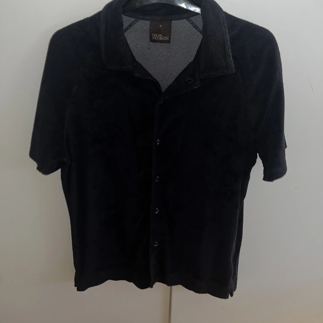 Oscar Jacobsson Frotté buttendown picke