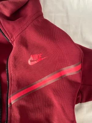 Sällsynt tech fleece 2019 - Detta plagget kan ej hittas i butik längre