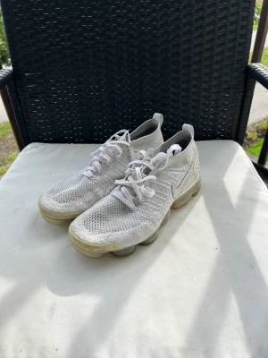 Nike vapormax - Ett par Nike skor som är använda men är i bra skick.