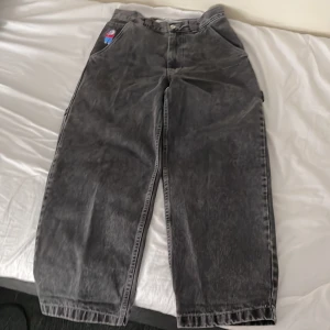 Big boys - Big boy work pants, knappt använda sköna pösiga jeans för billigt pris