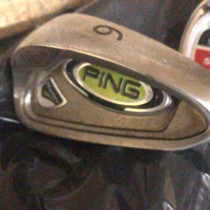 Golfklubba ping putter - Hej jag säljer min ping putter eftersom jag behöver den inte använd men funkar bra