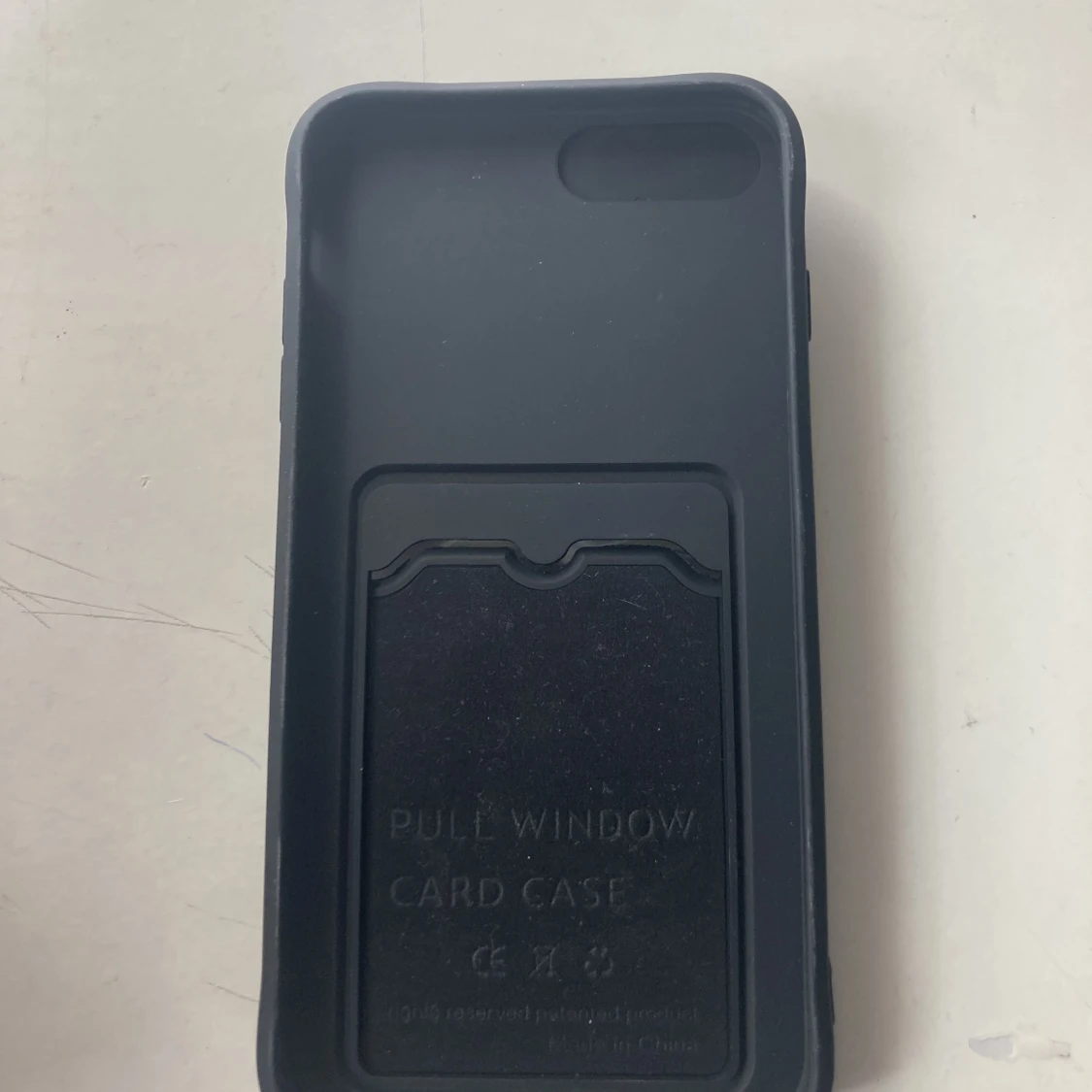 Mobilskal med ficka  - 91