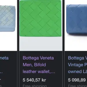 Supersnygg Bottega Veneta plånbok, aldrig använd och allt på de två sista bilderna medkommer. Nypris var ca 5500🤍Hör gärna av dig, så skickar jag gärna fler bilder☺️