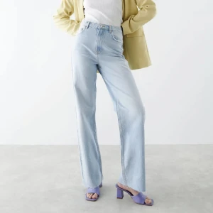 Jeans - Jeans från Gina, använt ca 5-6 gånger💖