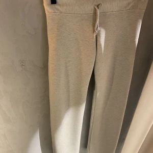 Specialbeställda  - *denna annons är för en tjej jag gjort en specialbeställning åt*❤️