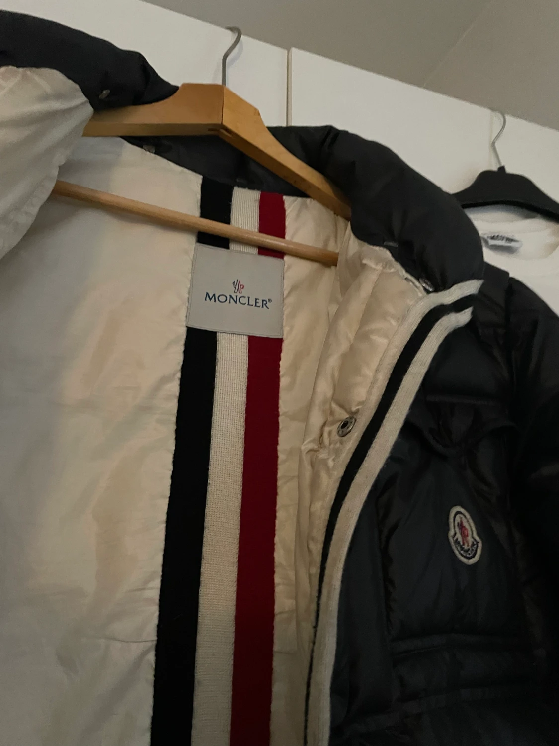 Moncler jacka - 90