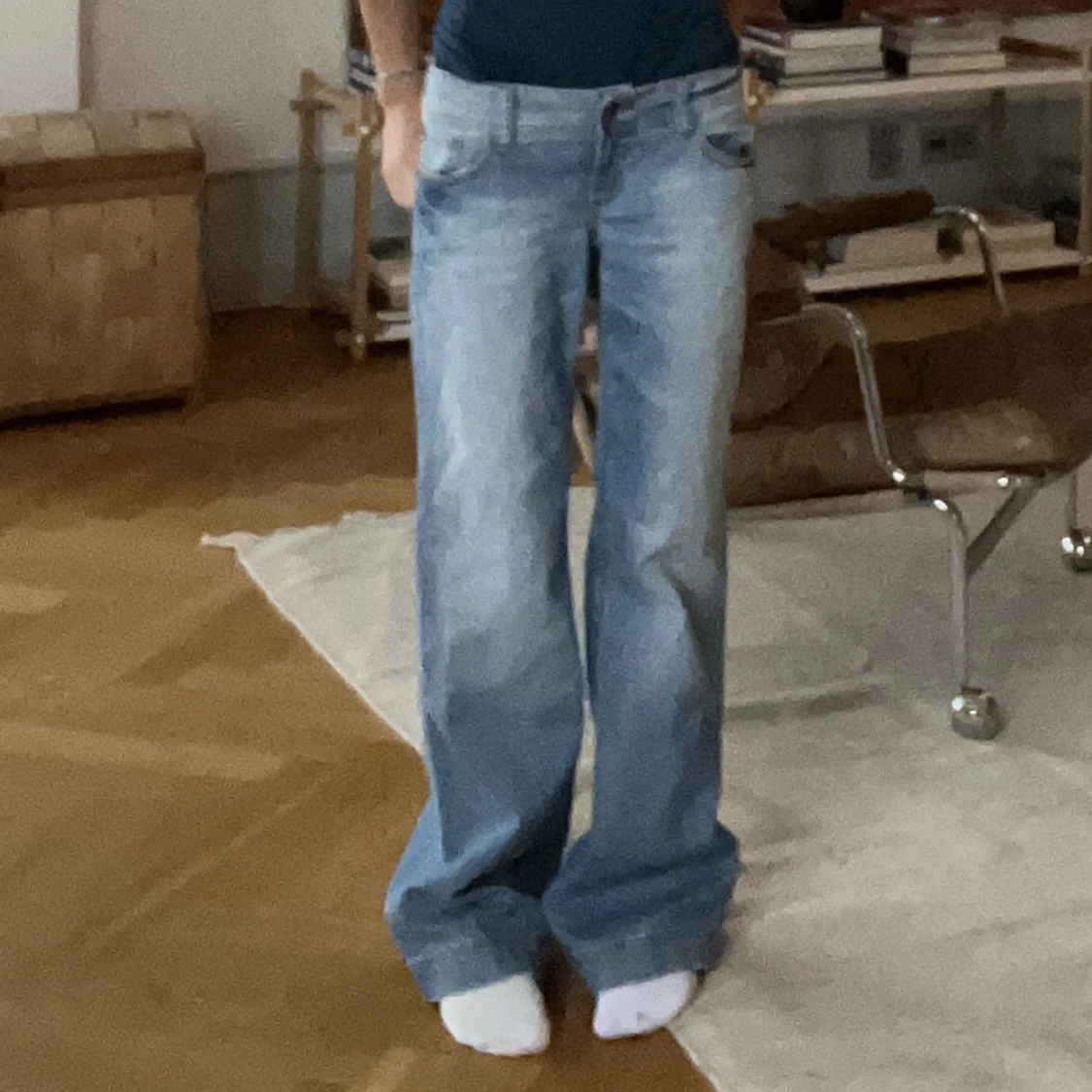 Helt nya Lågmidjade jeans - 91