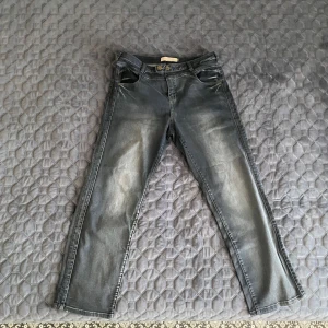 Zizzi jeans str. 48 - Zizzi jeans. In good condition. Size 48 length 86.
