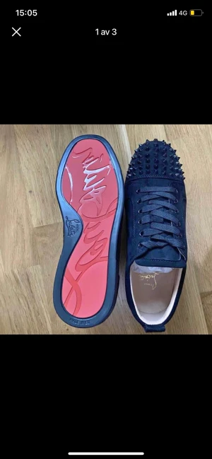 Louboutin skor - Lobs säljes, använda vid 2 tillfällen endast, storlek 43