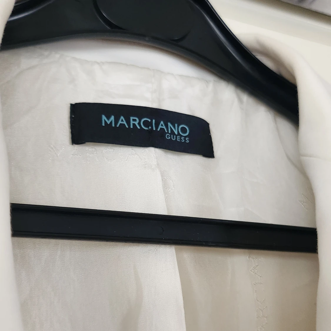 Vit Guess Kavaj  - 90