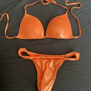 Calzedonia swimsuit  - New calzedonia swimsuit, I worn once, bra M, bottom S