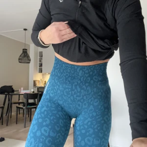 Gymshark Adapt Animal Seamless - Sparsamt använda. Storlek M. Scrunch i rumpan.