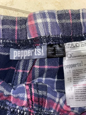 Pyjamas byxor  - Bra skick hör av er för fler bilder eller om ni har några frågor 