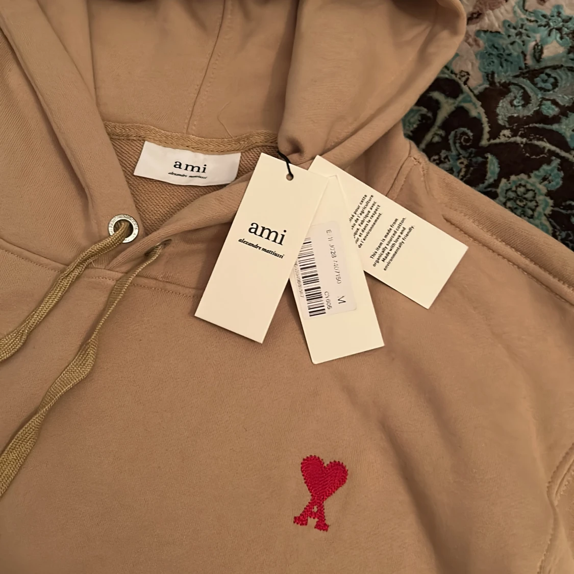 Ami Hoodie bärs  - 90