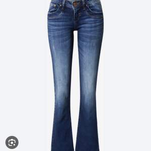 Säljer nu mina Ltb jeans i modellen valerie som tyvärr blivit för små! Använda typ 2 gånger så ser ut som nya😚
