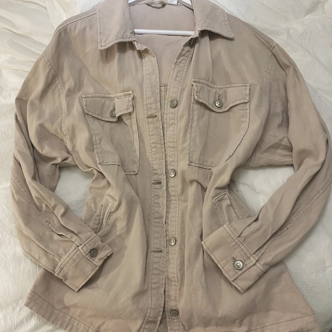 Beige oversized jeansjacka