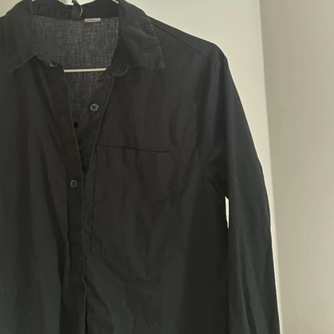 Svart skjorta  - 27