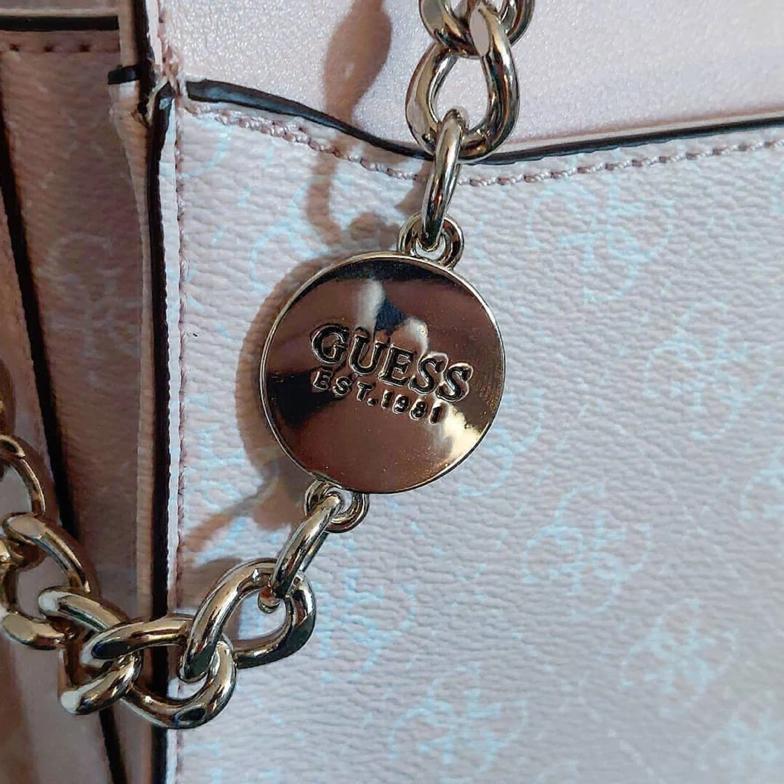 Axelremsväska GUESS - 90