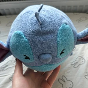 gosedjur plush disney stitch tsumtsum - disney gosedjur/plush/plushie stitch tsumtsum, if you have any questions feel free to ask :)