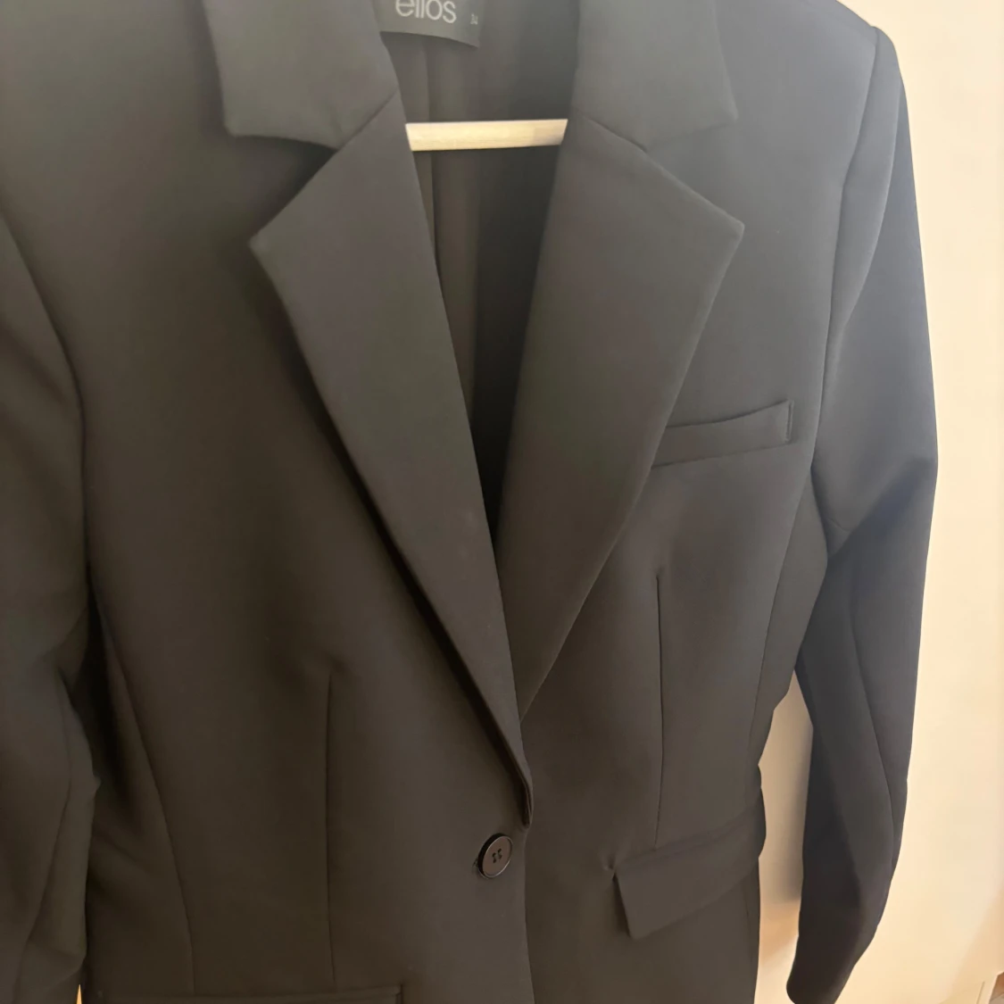 Svart kavaj från Ellos - 2