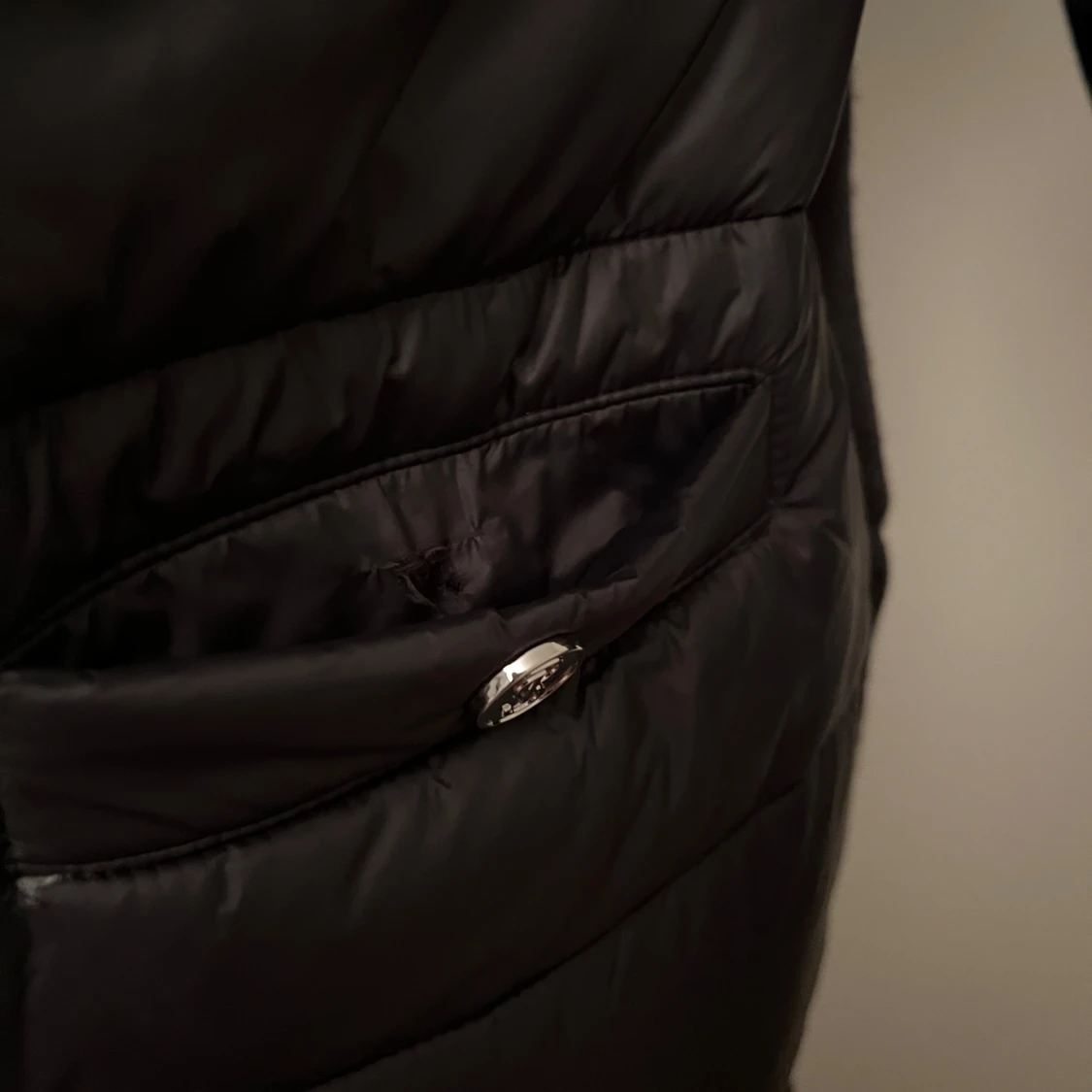 Svart dunväst från PS of Sweden - 4