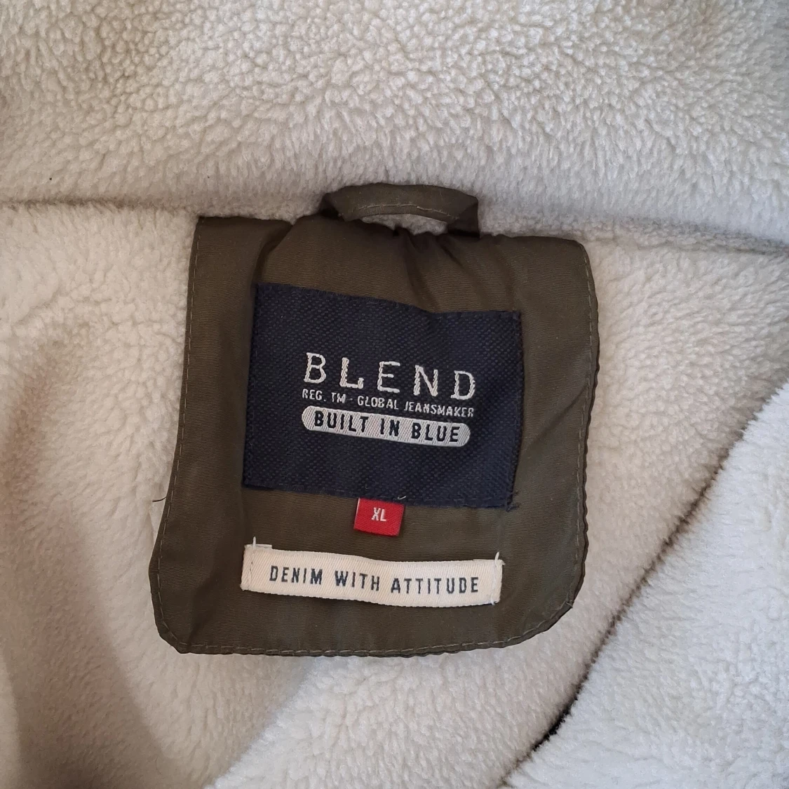 Olivgrön pufferjacka från Blend XL - 2