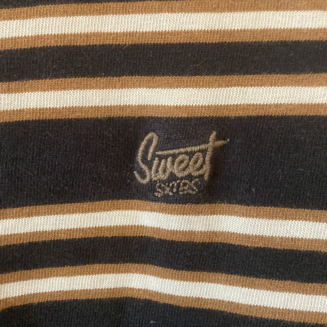 Randig t-shirt från Sweet SKTBS - 3