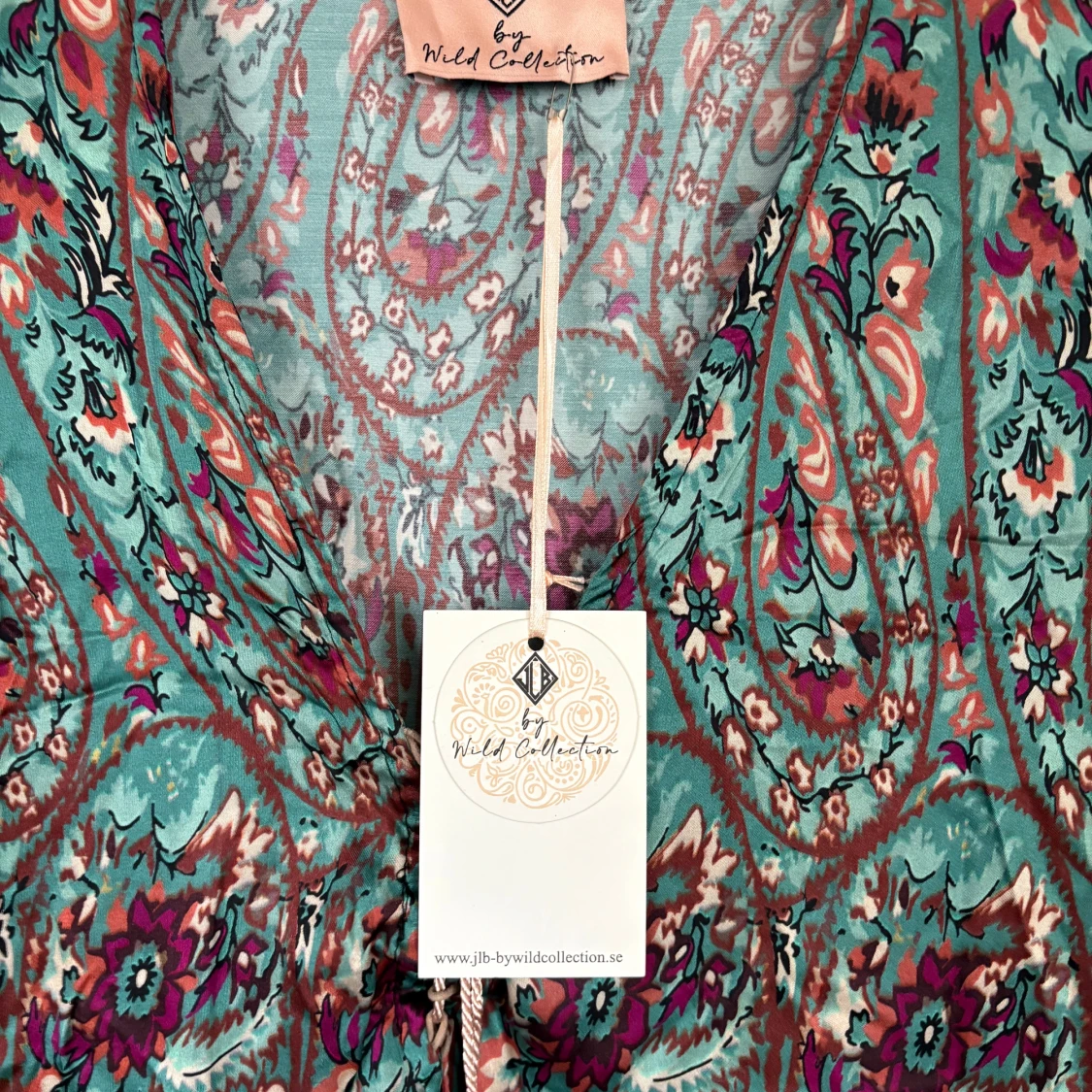 Blommig långklänning Wild Collection - 1