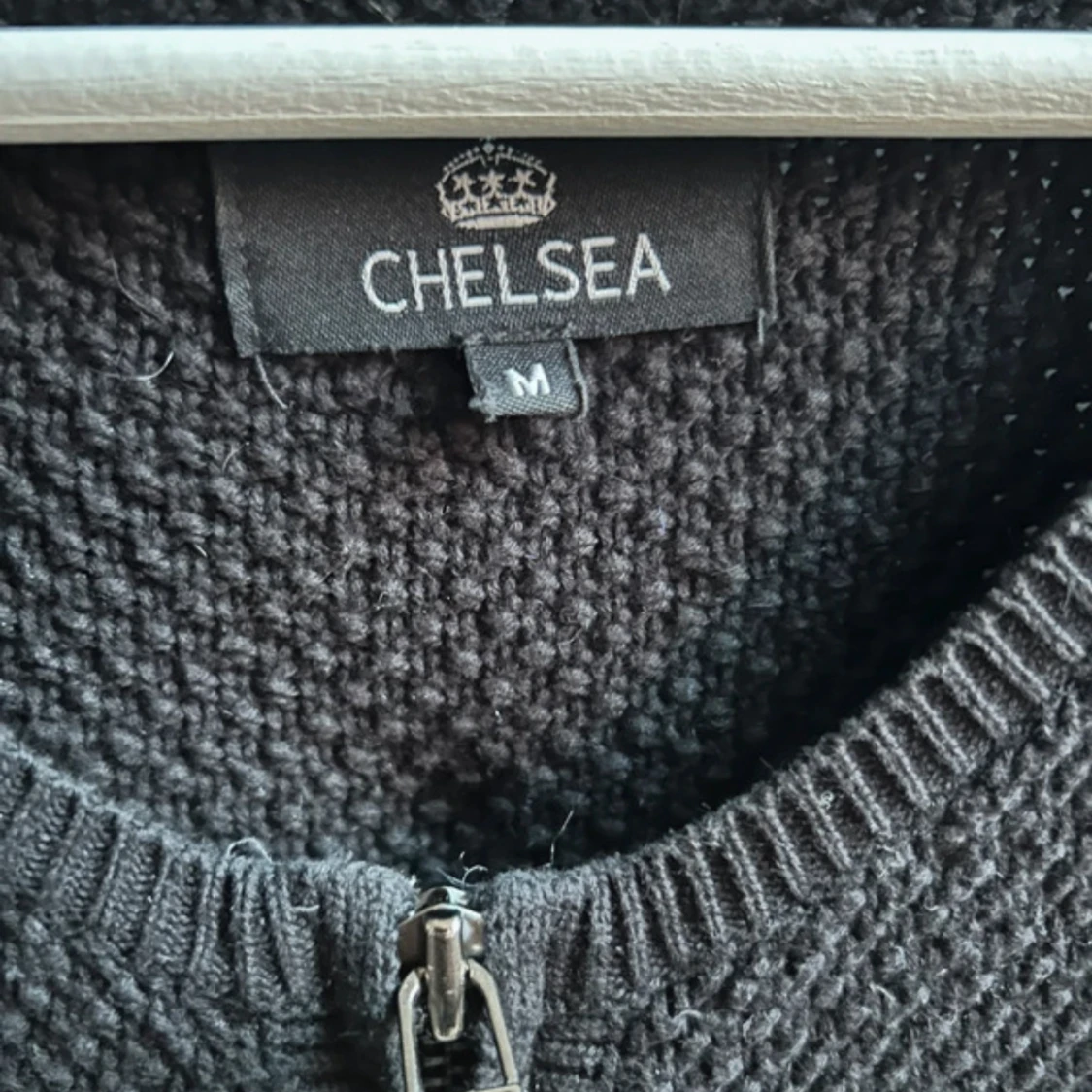 Svart stickad kofta från Chelsea - 1