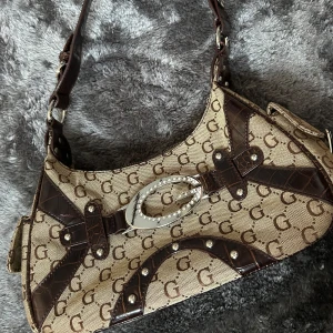 Vintage väska  - Snygg vintage väska, inga defekter, som ny💕