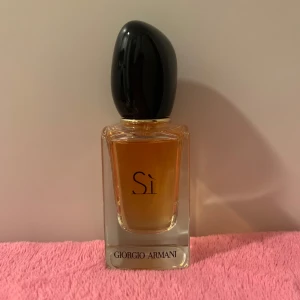 Armani Sì - 🤍