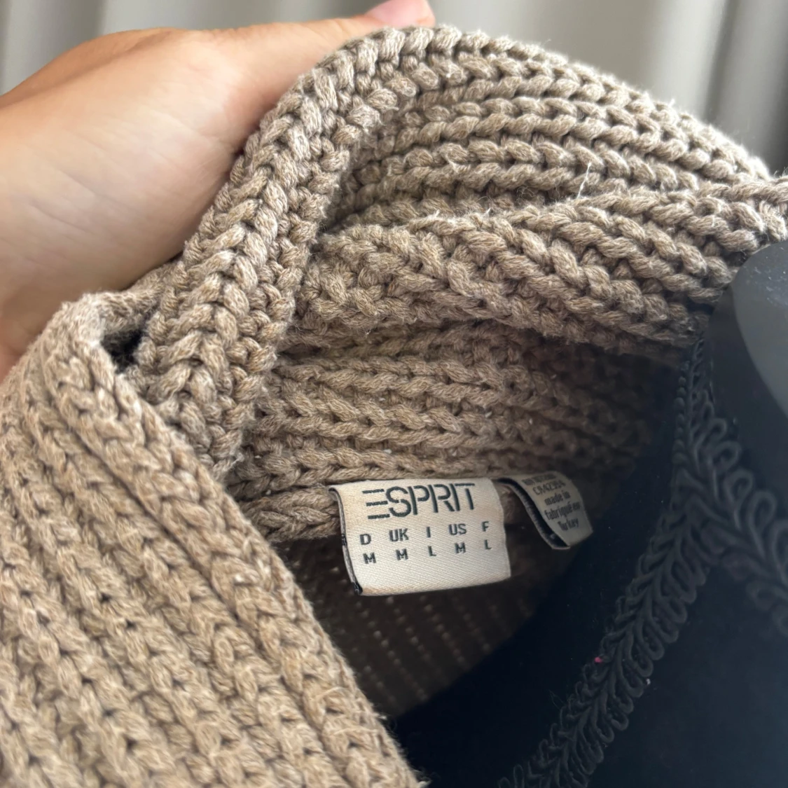 Tröja med knappar - 4