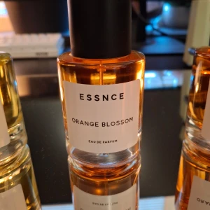 ESSNCE 3 STK PARFYMER - Oöppnade essnce parfymer paket.