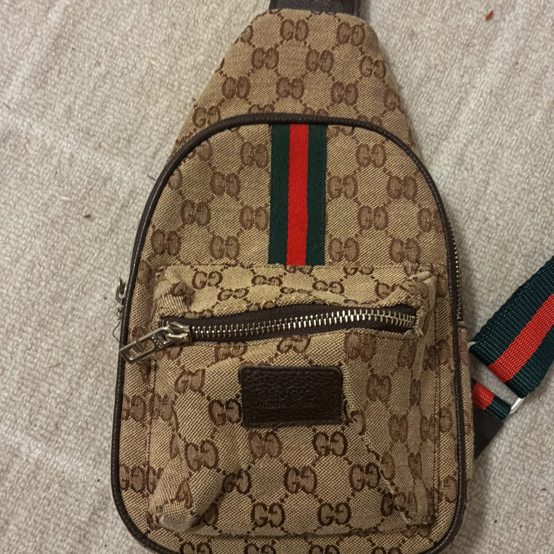 Väska med G, G mönster - 1