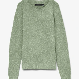 Grön stickad tröja från Vero Moda - Mysig grön stickad tröja från Vero Moda. Säljer då den inte kommer till användning. Nypris 299kr. Passar även S