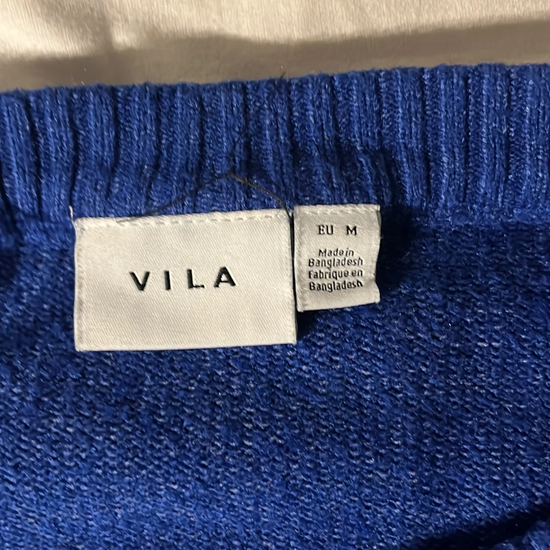 Blå stickad tröja från VILA - 2