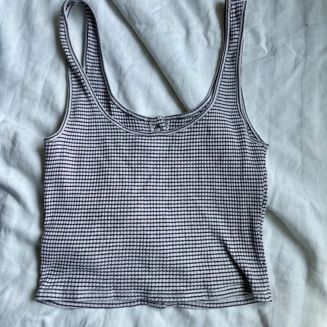 Vit och svart rutig croppad linnetopp - 1