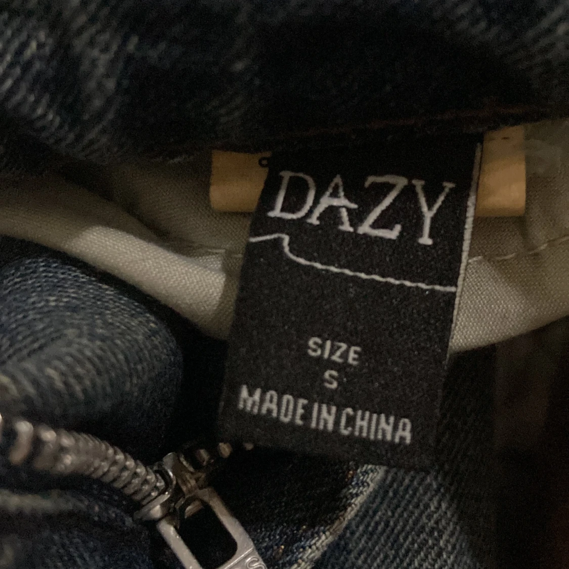 Flared jeans från DAZY , S - 2