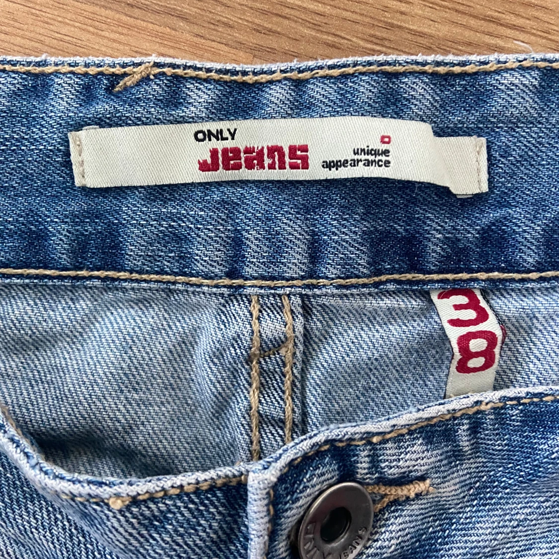 Ljusblå jeanskjol från Only - 4