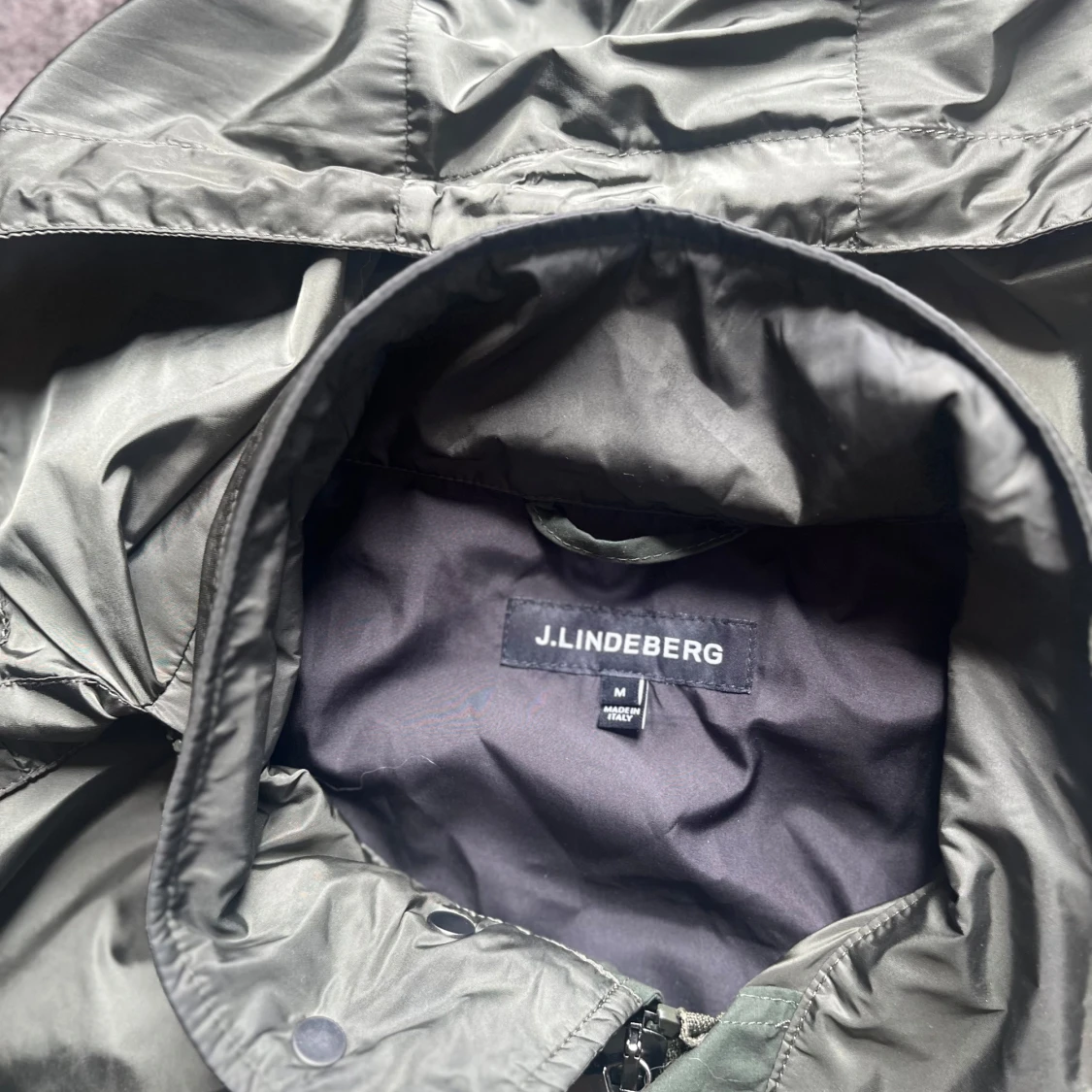 Grön vindjacka från J.Lindeberg - 2