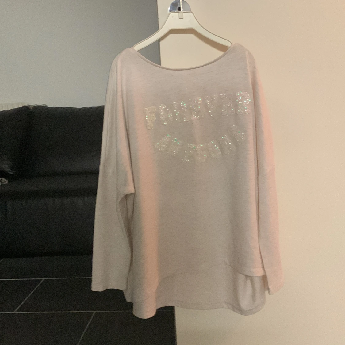 Ljusbeige oversized tröja från H&M