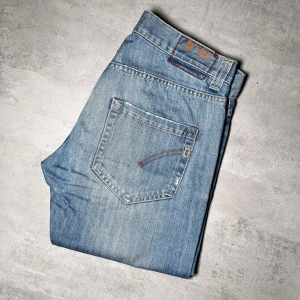Dondup jeans - Dondup jeans i bra skick | Storlek W34. 