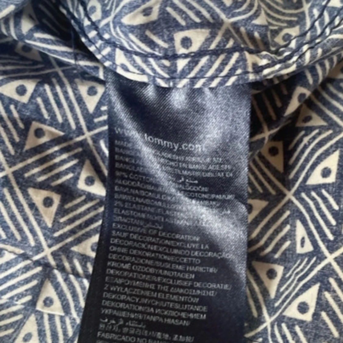 Mönstrad blå skjorta från Hilfiger Denim - 2