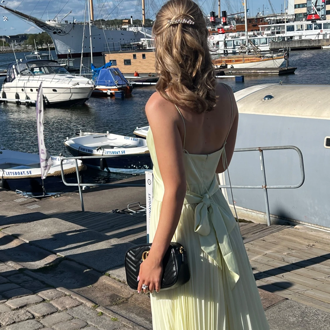 Ljusgul långklänning - 2