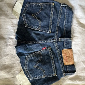 Levi's shorts  - Levis shorts i storlek 25