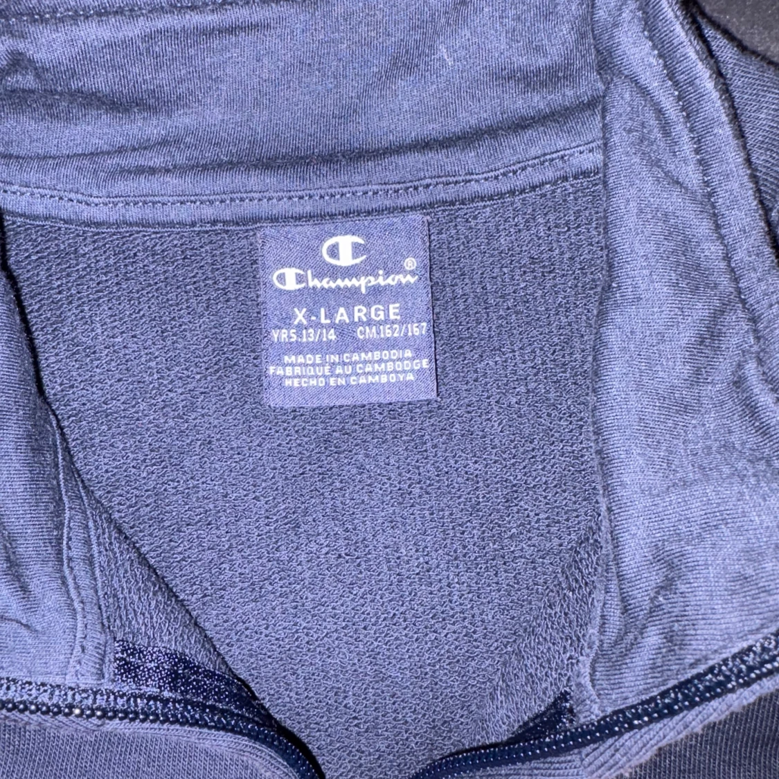 Champion ziptröja i marinblått och rött - 1