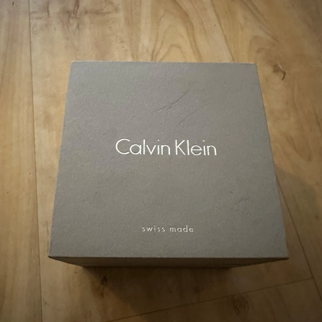 Silverfärgad Calvin Klein herrklocka - 1