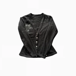 Kofta - Så snygg tajt kofta med kortare ärmar!<3 bara att skriva vid frågor. 💓